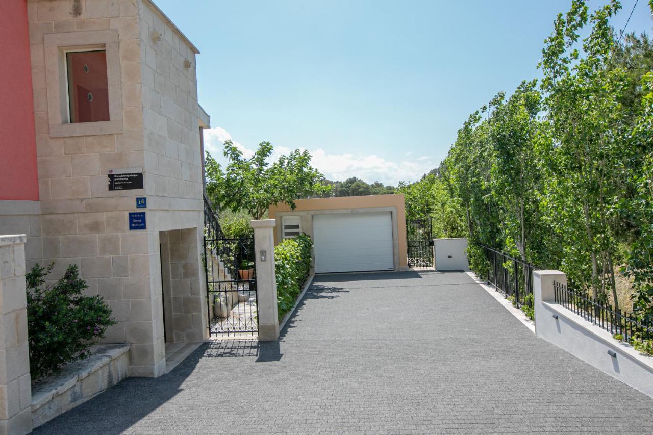Apartment Vila Volicija ماكارسكا المظهر الخارجي الصورة
