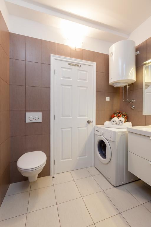 Apartment Vila Volicija ماكارسكا المظهر الخارجي الصورة