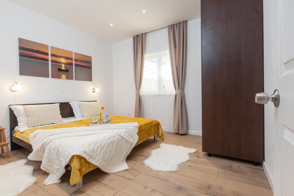 Apartment Vila Volicija ماكارسكا المظهر الخارجي الصورة